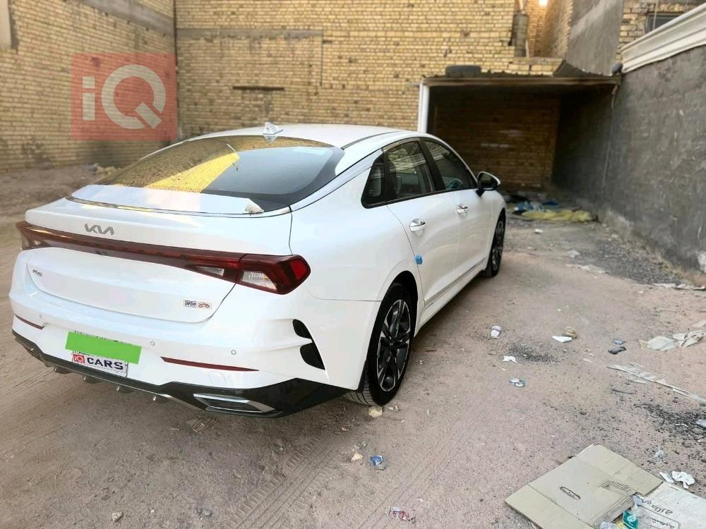 كيا K5